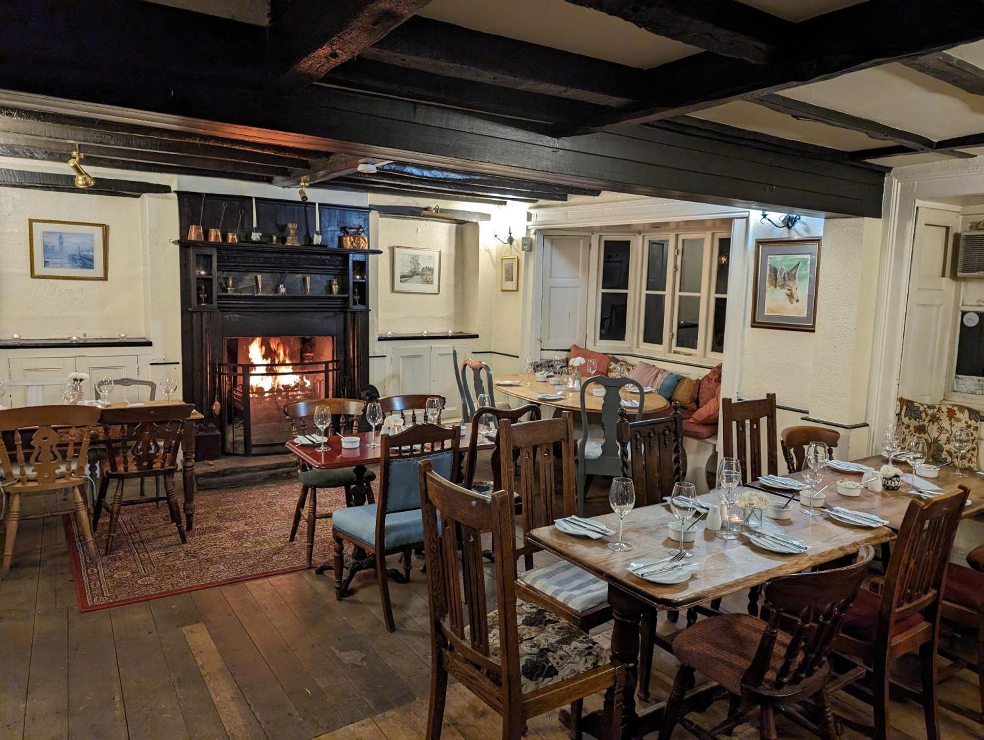 Bed and Breakfast Bartholomew Arms Maidford Экстерьер фото