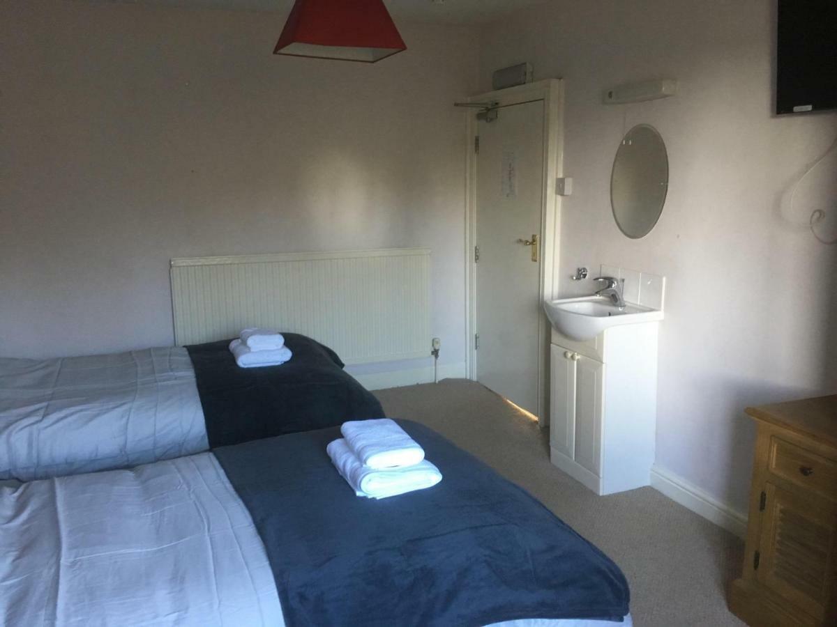 Bed and Breakfast Bartholomew Arms Maidford Экстерьер фото